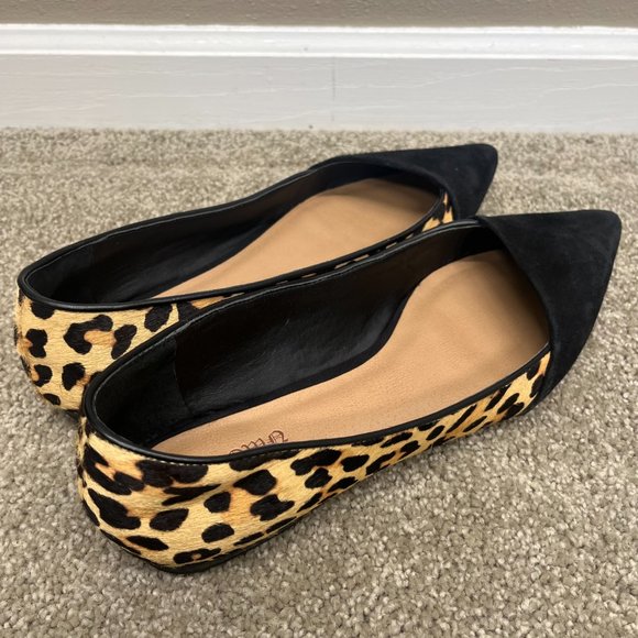 Black Leopard Print Pointed Toe Flats - Size 8 - Picture 6 of 7